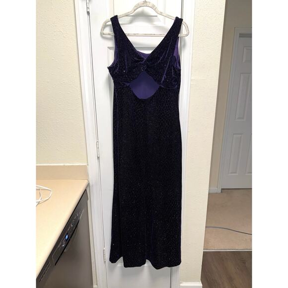 Betsy & Adam 90s Velvet Purple Rhinestone Grunge Maxi Formal Dress Size 12 - Picture 3 of 9